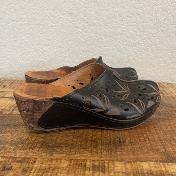 LaPinta EU 39 Women 7-7.5 laser cut Clogs slip-on Heel shoes Brown Mules - Picture 7 of 12